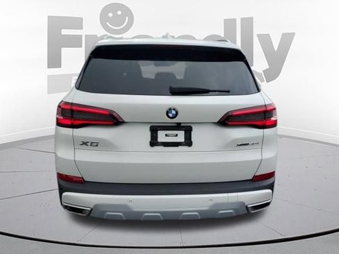 Used 2022 BMW X5 xDrive40i w/ Premium Package AWD/4WD image 4