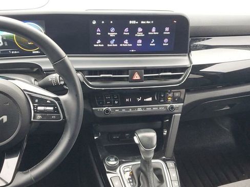Certified 2024 Kia Seltos S image 13
