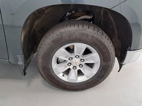Used 2025 Chevrolet Silverado 1500 LT RWD image 31