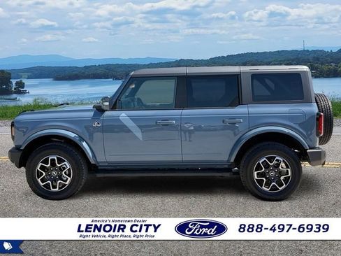Used 2024 Ford Bronco Outer Banks AWD/4WD image 6