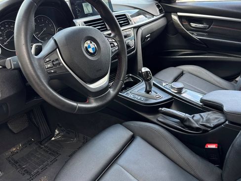 Used 2017 BMW 330e RWD image 10