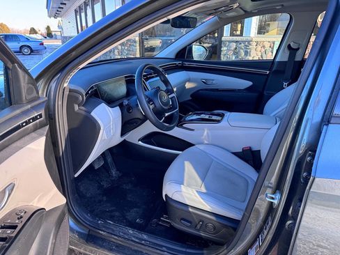 Used 2022 Hyundai Tucson Limited image 8
