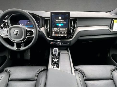 New 2026 Volvo XC60 B5 Ultra w/ Protection Package Premier AWD/4WD image 5