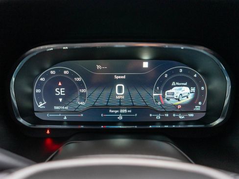 Used 2022 GMC Yukon XL AT4 w/ AT4 Premium Plus Package image 26