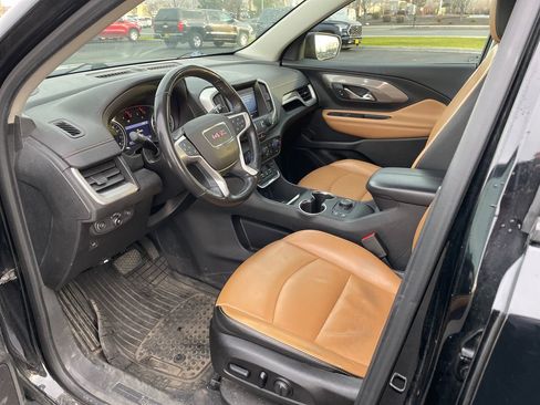 Used 2019 GMC Terrain SLT w/ Preferred Package image 10
