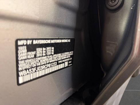 Used 2024 BMW 530i xDrive w/ Convenience Package image 40