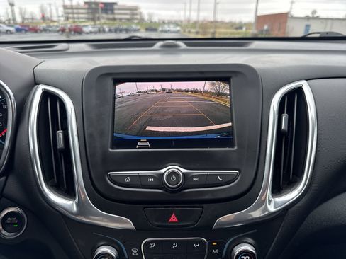 Used 2021 Chevrolet Equinox LT image 17