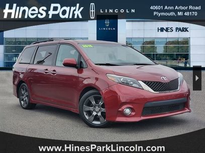 Used 2015 Toyota Sienna SE w/ SE Preferred Package