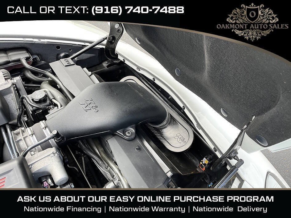 Used 2011 Chevrolet Corvette Coupe w/ 1LT RWD image 24