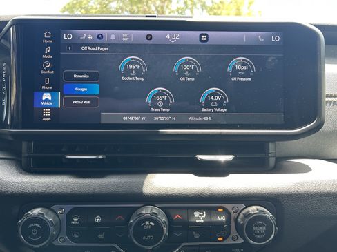 New 2025 Jeep Wrangler Sport S image 24