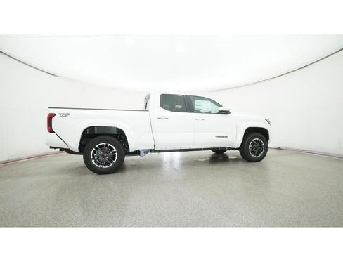 New 2025 Toyota Tacoma TRD Sport image 26