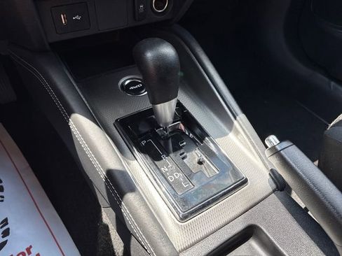 Used 2025 Mitsubishi Outlander Sport ES AWD/4WD image 18