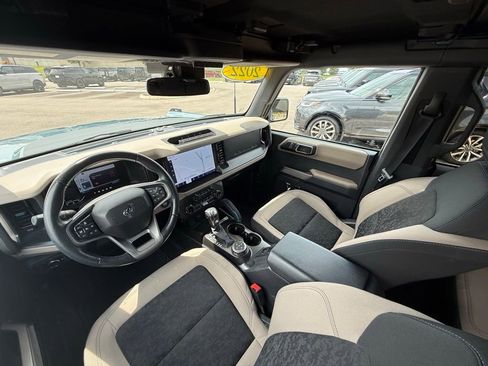 Used 2022 Ford Bronco Wildtrak AWD/4WD image 24