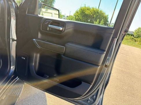 Used 2021 GMC Sierra 1500 AT4 w/ AT4 Value Package AWD/4WD image 16