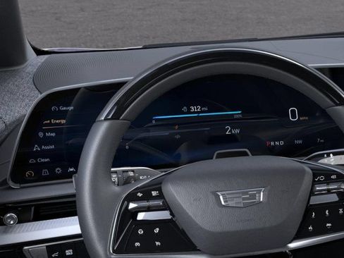 New 2027 Cadillac Optiq Luxury AWD/4WD image 18