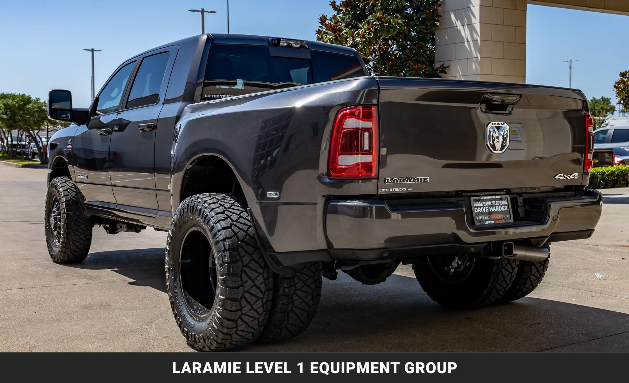 Used 2024 RAM 3500 Laramie w/ Towing Technology Group AWD/4WD image 7
