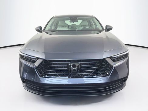 Used 2025 Honda Accord LX image 2