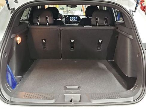 New 2026 Chevrolet Trax RS w/ Sunroof Package FWD image 23