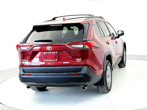New 2025 Toyota RAV4 XLE image 5