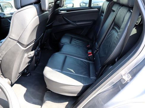 Used 2011 BMW X5 xDrive50i AWD/4WD image 18