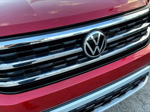 Used 2022 Volkswagen Atlas Cross Sport SE image 29