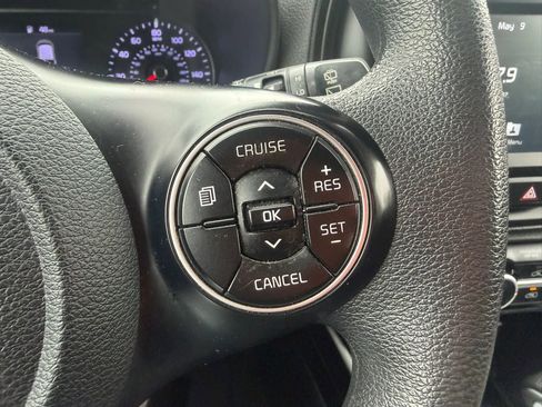 Used 2021 Kia Soul LX FWD image 21