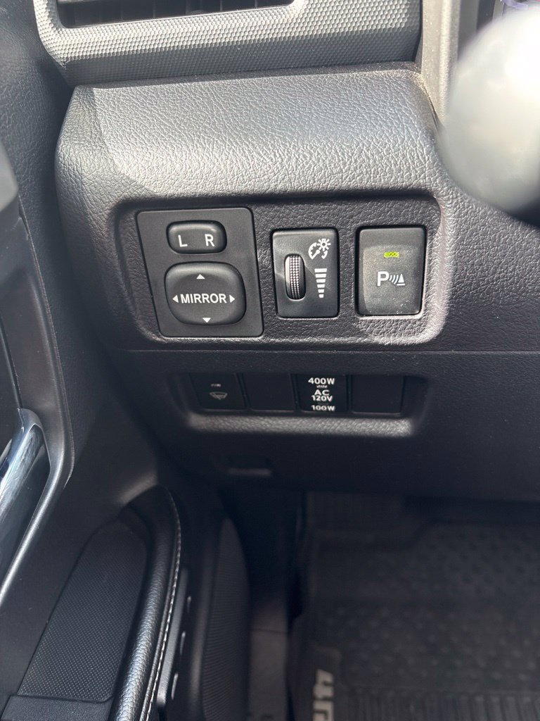 Used 2014 Toyota 4Runner Limited AWD/4WD image 15