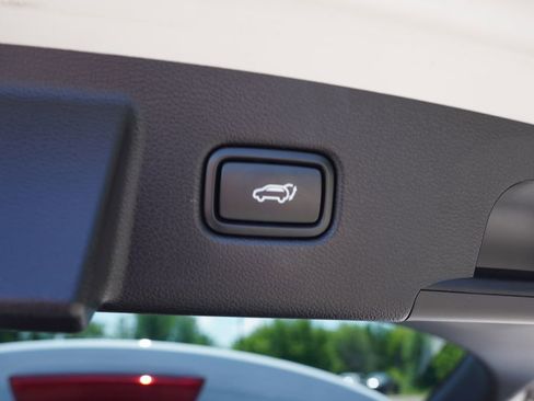Certified 2022 Kia Telluride SX w/ Nightfall Edition Package AWD/4WD image 19