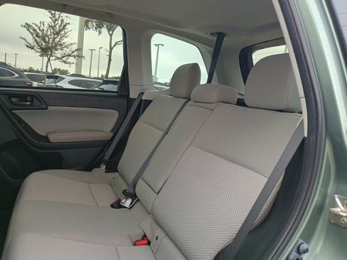 Used 2017 Subaru Forester 2.5i Premium w/ All-Weather Package image 17