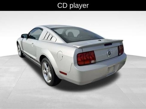 Used 2008 Ford Mustang Coupe RWD image 5