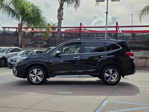 Used 2019 Subaru Forester Touring w/ Popular Package #3 image 11