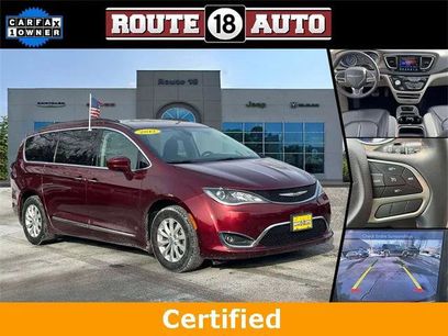 Certified 2017 Chrysler Pacifica Touring-L