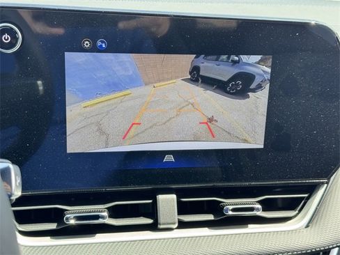 New 2026 Chevrolet Equinox LT image 14