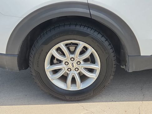 Used 2020 Ford Explorer 2WD image 16
