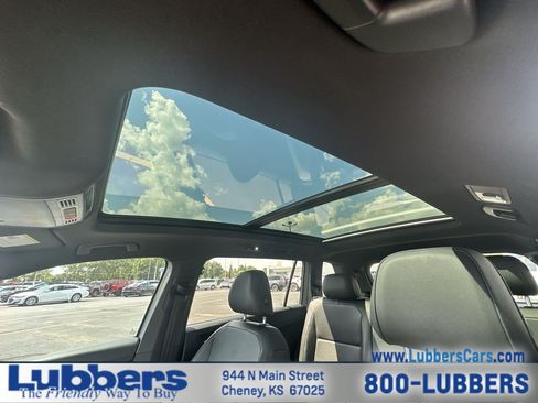 Used 2019 Volkswagen Tiguan SEL Premium R-Line FWD image 19