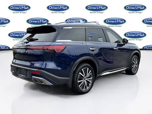Used 2023 INFINITI QX60 Sensory w/ Cargo Package FWD image 7