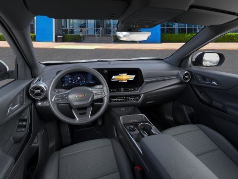 New 2026 Chevrolet Equinox LT w/ Convenience Package II image 42