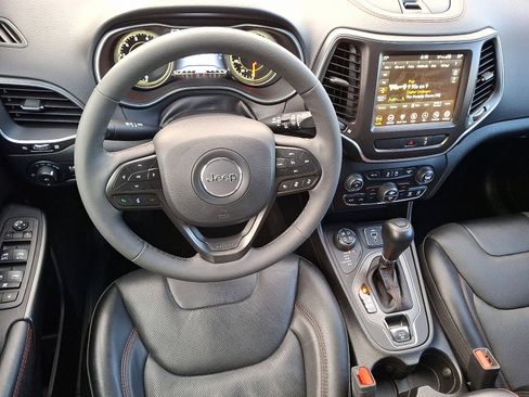 Certified 2022 Jeep Cherokee Trailhawk w/ Sound & Nav Group image 11