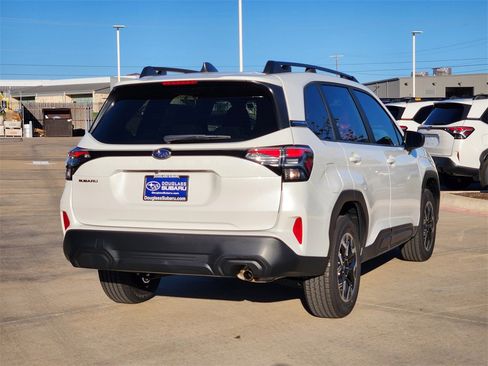 New 2026 Subaru Forester Premium image 3