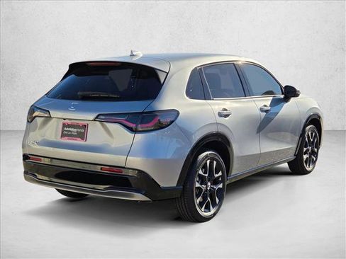 New 2026 Honda HR-V EX-L image 2