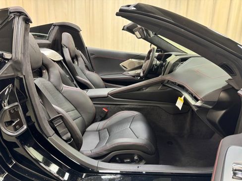 New 2026 Chevrolet Corvette Stingray Premium Conv w/ Z51 Performance Package image 30