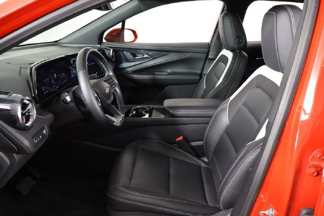 Used 2024 Chevrolet Blazer EV LT AWD/4WD image 13