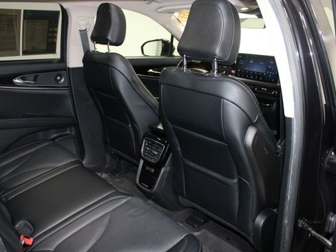 Used 2021 Lincoln Nautilus Reserve w/ Equipment Group 201A image 34