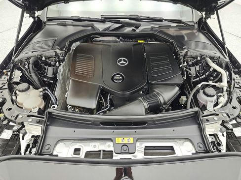 Used 2022 Mercedes-Benz C 300 Sedan image 23