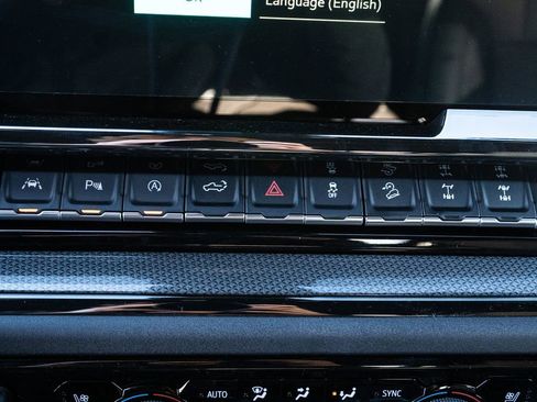 New 2026 Chevrolet Silverado 1500 ZR2 image 32