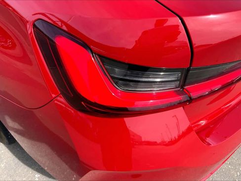 Used 2024 BMW 330i Sedan w/ Convenience Package image 27