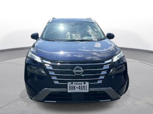 Used 2026 Nissan Rogue SL AWD/4WD image 3