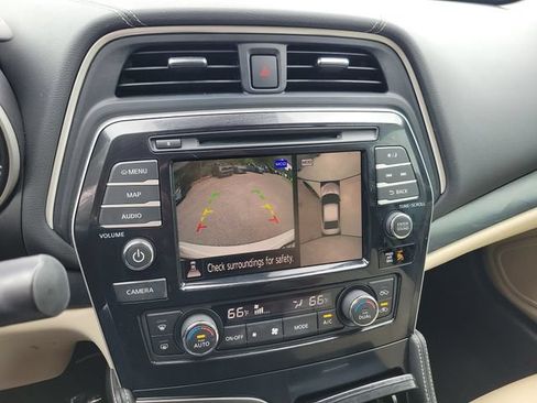 Used 2021 Nissan Maxima Platinum w/ Sport Mat Group FWD image 27