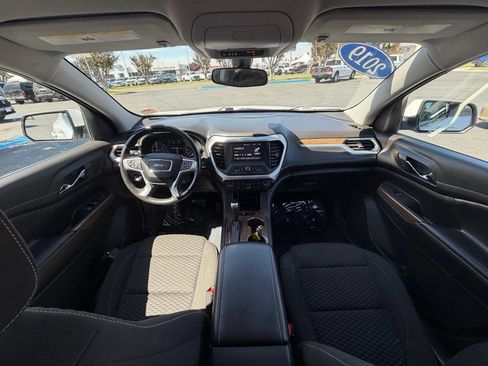 Used 2019 GMC Acadia SLE AWD/4WD image 16