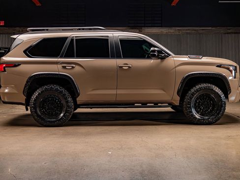 Used 2025 Toyota Sequoia TRD Pro image 11